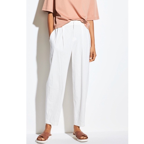 tapered cropped pants